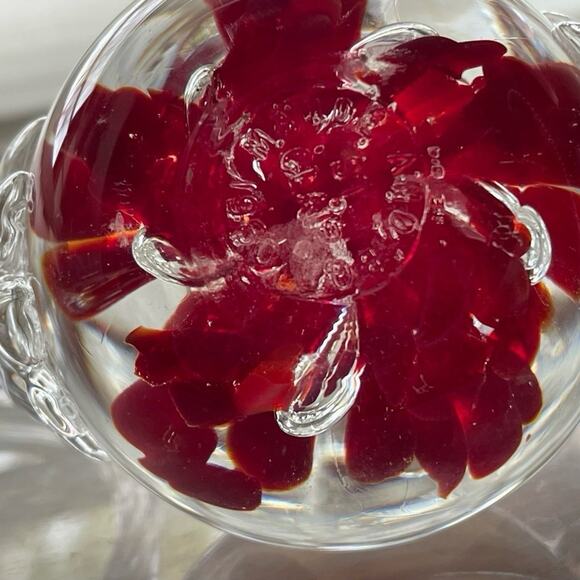 St. Clair blown glass teapot with flowers paperweight - Picture 7 of 8